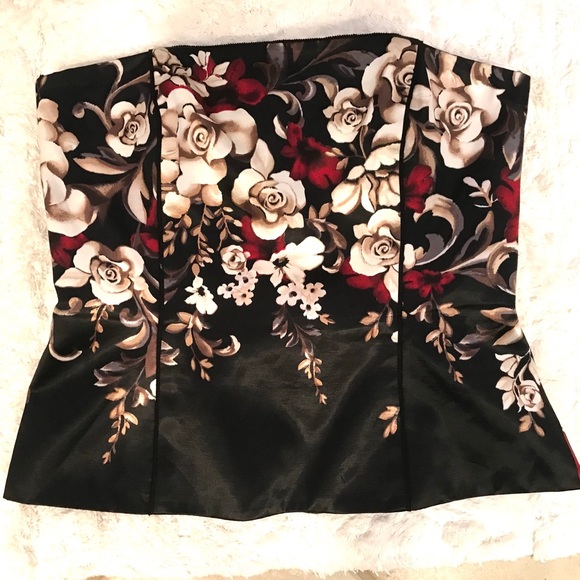 White House Black Market Tops - Sexy WHBM Bustier / Corset Top Size 6